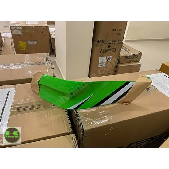 11-15 kawasaki zx10 depo sol grenaj 30 yıl sıfır orıjınal zx 10 11-15 kawasaki zx10 depo sol grenaj 30 yıl sıfır orıjınal zx 10