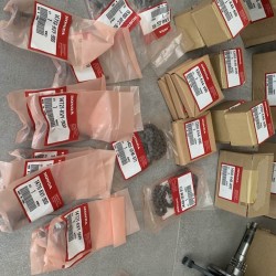 honda pcx 125 subap takımı  ve keçeleri