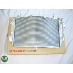 Yamaha R1 radyatör yzf r1 radyatör 2009- 2014 model arası sıfır orıjınaldir Yamaha R1 radyatör yzf r1 radyatör 2009- 2014 model arası sıfır orıjınaldir