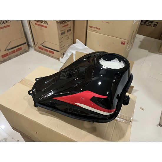 honda crf 250 rally depo crf 250 rally yakıt tankı kırmızı beyaz kuşaklı honda crf 250 rally depo crf 250 rally yakıt tankı kırmızı beyaz kuşaklı