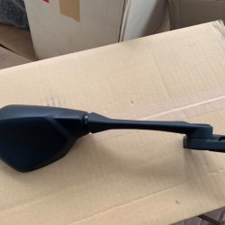 17-21 suzuki gsxr 1000 sağ ayna gsx-r 1000 ayna sağ orıjınal sıfır 17-21 suzuki gsxr 1000 sağ ayna gsx-r 1000 ayna sağ orıjınal sıfır