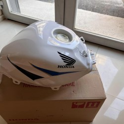 14-17 honda cbr 250 depo hrc beyaz renk cbr 250 yakıt tankı orıjinal 14-17 honda cbr 250 depo hrc beyaz renk cbr 250 yakıt tankı orıjinal