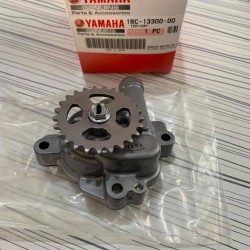 yamaha mt 09 tracer 900 xsr 900 niken yağ pompası  yamaha mt 09 tracer 900 xsr 900 niken yağ pompası