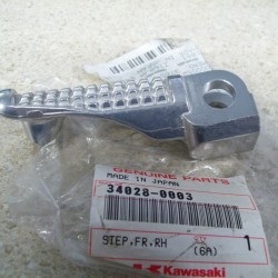 03-04 kawasaki zx6 sağ ön basamak STWP,FR,RH