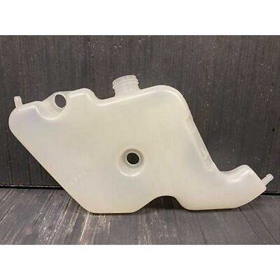 04-05 Kawasaki ZX10-R yedek su deposu zx10r yedek su tankı 04-05 Kawasaki ZX10-R yedek su deposu zx10r yedek su tankı
