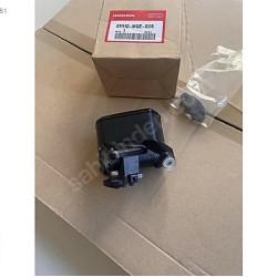 Honda VFR 1200F Üst/Ön Fren Merkezi Sıfır Orijinal Honda VFR 1200F Üst/Ön Fren Merkezi Sıfır Orijinal