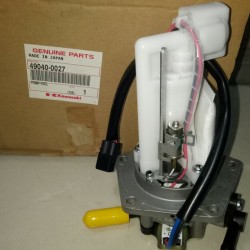 kawasaki klx 250 benzin pompası klx 250 s benzin pompası orıjınal