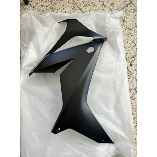 honda cbr 650r sağ grenaj mat siyah renk mavi stickerli orıjınal