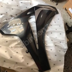 08-11 HONDA CBR 1000RR SAĞ GRENAJ 1000 RR SAĞ GRENAJ ORIJINAL 08-11 HONDA CBR 1000RR SAĞ GRENAJ 1000 RR SAĞ GRENAJ ORIJINAL