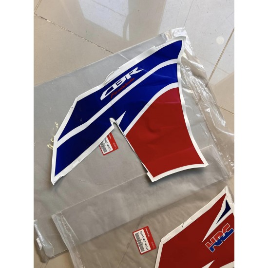 14-16 honda cbr 1000 rr sağ grenaj stickeri cbr 1000rr sağ yazı