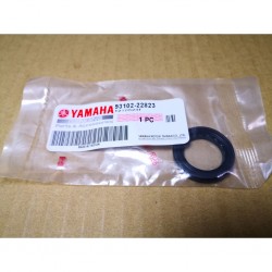 yamaha xenter 150 sağ kapak keçesi xenter 150 sağ krank keçesi yamaha xenter 150 sağ kapak keçesi xenter 150 sağ krank keçesi