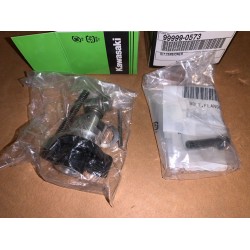 kawasaki zx10 gergi otomatiği zx 10r gergi otomatiği orıjınal kawasaki zx10 gergi otomatiği zx 10r gergi otomatiği orıjınal
