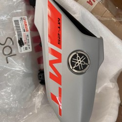 20-22 yamaha mt 25 sol grenaj gri renk mt 25 sol hava kanalı orııjınal  20-22 yamaha mt 25 sol grenaj gri renk mt 25 sol hava kanalı orııjınal