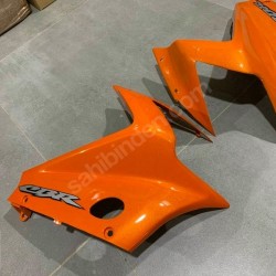 04-09 honda cbr 125 kafa grenajı sağ taraf turuncu renk orıjınal 04-09 honda cbr 125 kafa grenajı sağ taraf turuncu renk orıjınal