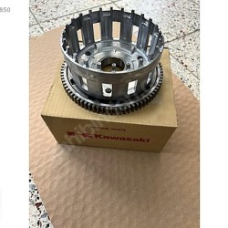 2011-2015 Kawasaki ZX-10R Debriyaj Tası Sıfır Orijinal